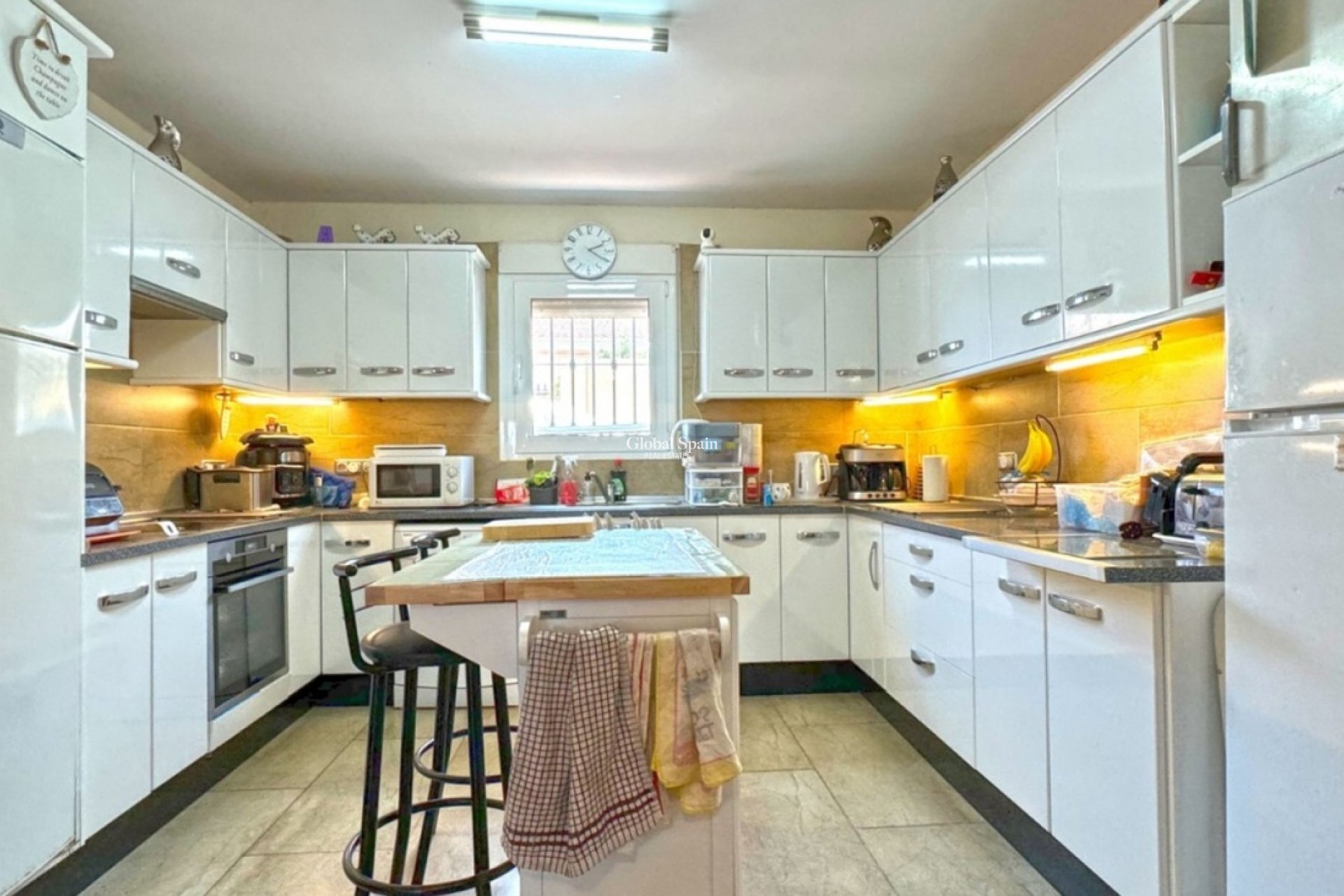 Wederverkoop - VILLA -
TORREVIEJA - LOS BALCONES - LOS ALTOS