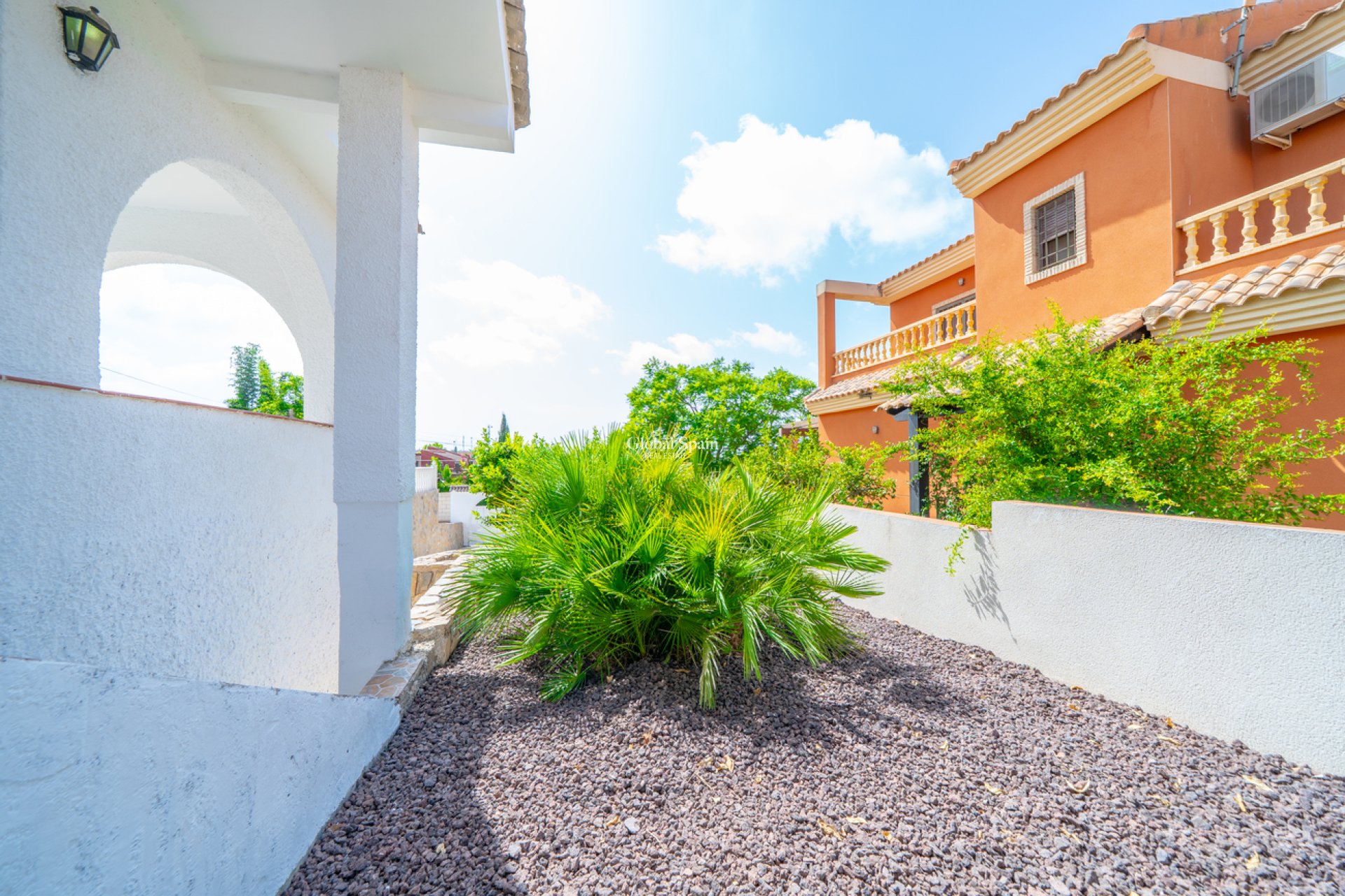 Wederverkoop - VILLA -
TORREVIEJA - LOS BALCONES - LOS ALTOS