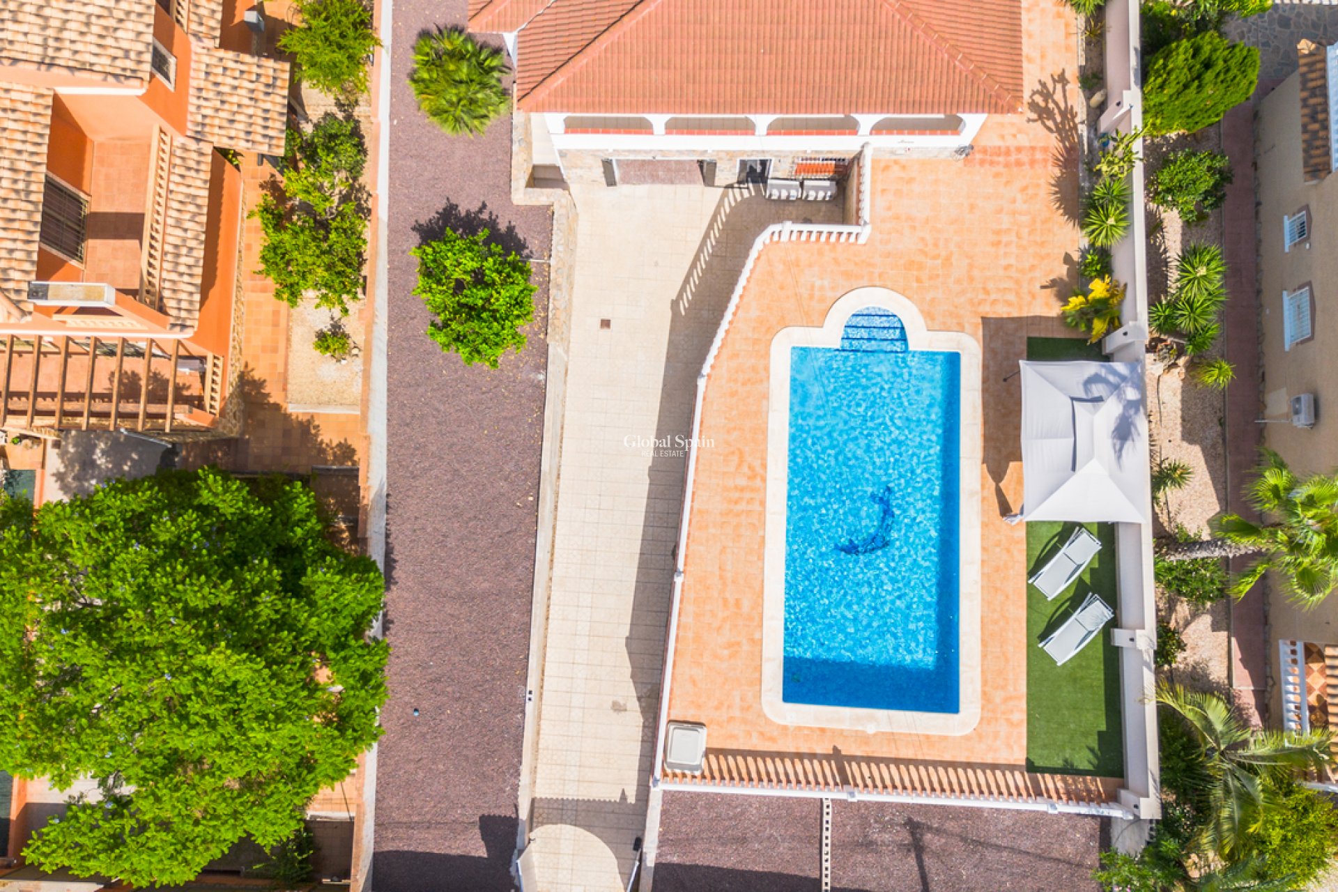 Wederverkoop - VILLA -
TORREVIEJA - LOS BALCONES - LOS ALTOS
