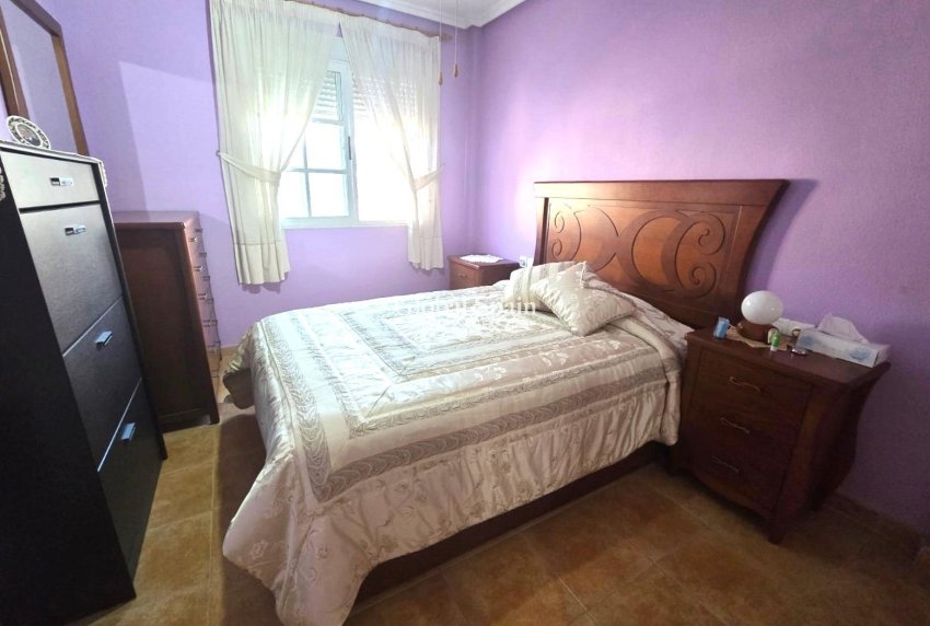 Wederverkoop - VILLA -
TORREVIEJA - LOS BALCONES - LOS ALTOS