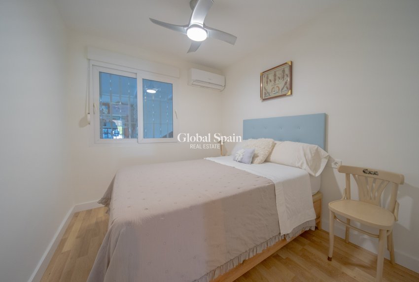 Wederverkoop - Villa -
TORREVIEJA - LOS BALCONES - LOS ALTOS