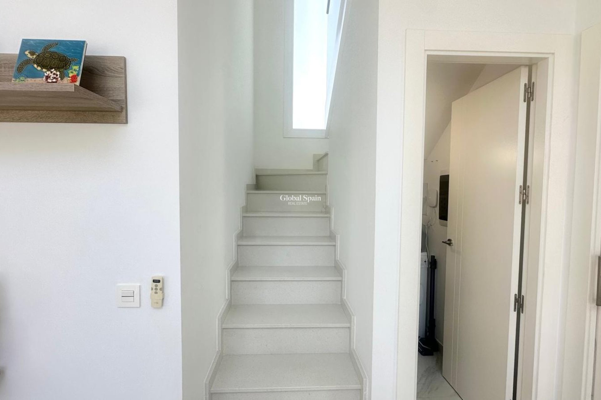 Wederverkoop - VILLA -
TORREVIEJA - Miramar - Torre Del Moro