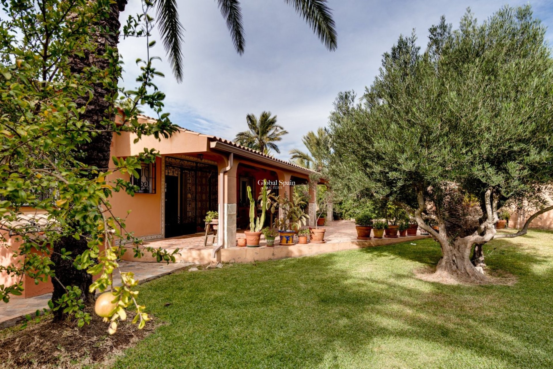 Wederverkoop - VILLA -
TORREVIEJA - San Luis