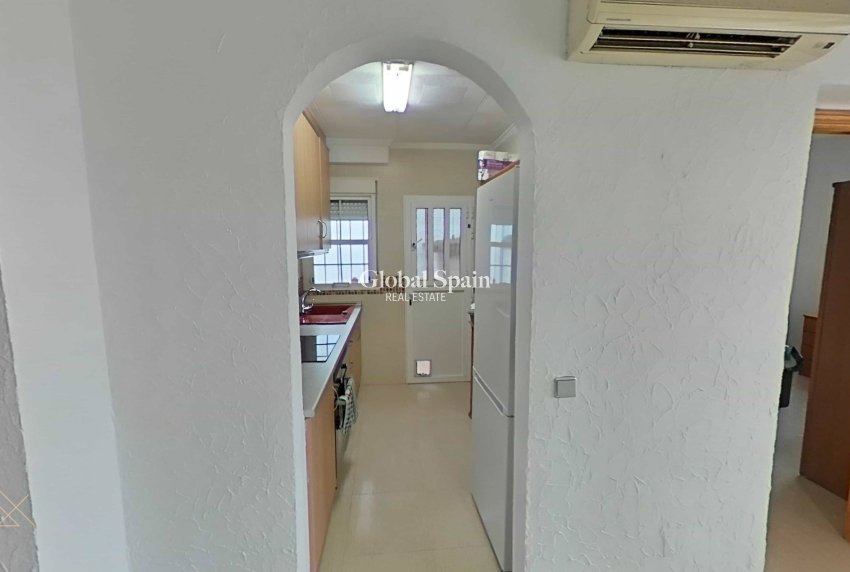 Wederverkoop - VILLA -
TORREVIEJA - San Luis