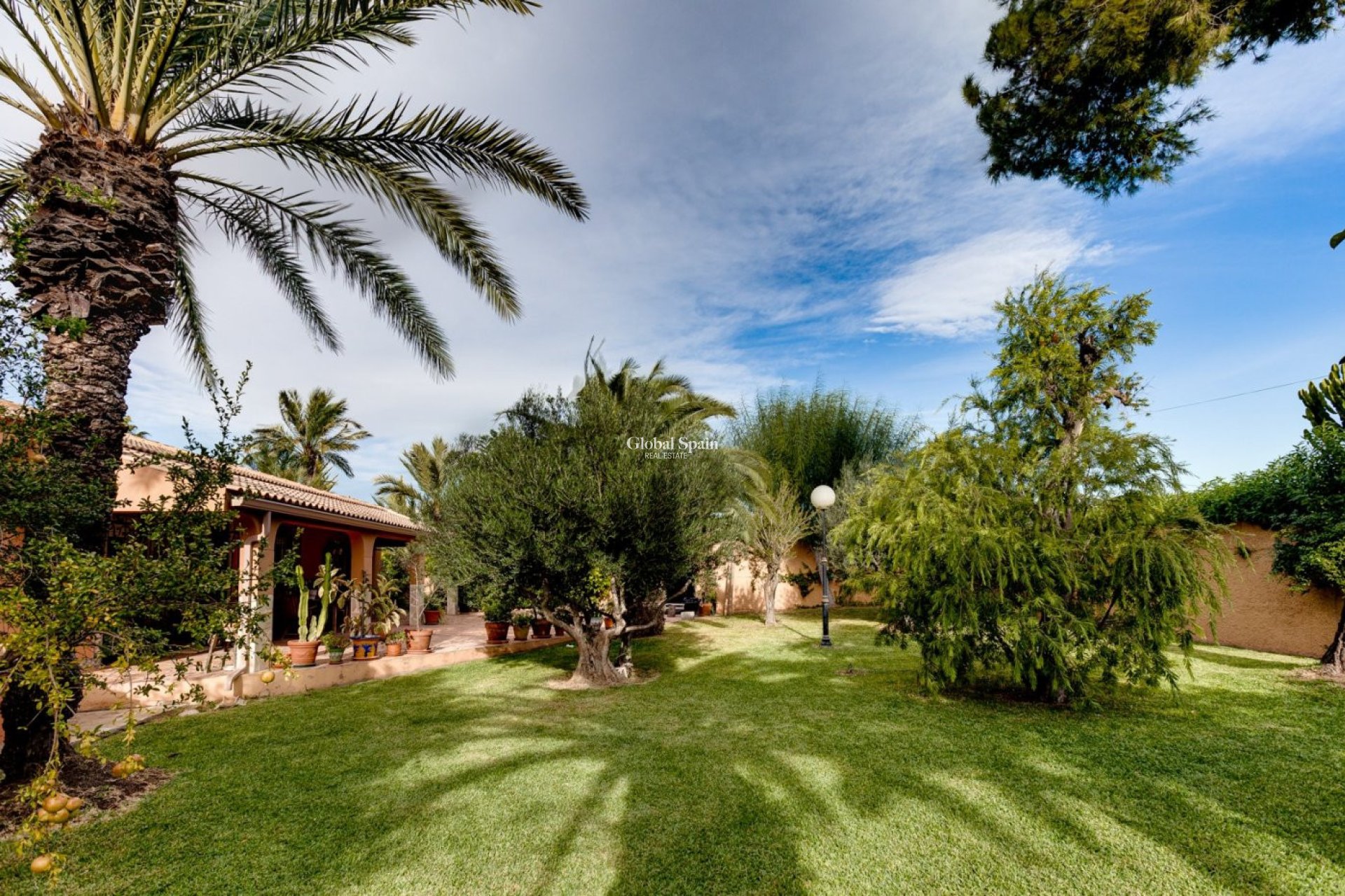 Wederverkoop - VILLA -
TORREVIEJA - San Luis