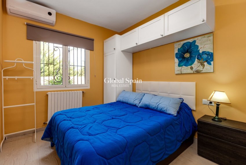 Wederverkoop - VILLA -
TORREVIEJA - San Luis