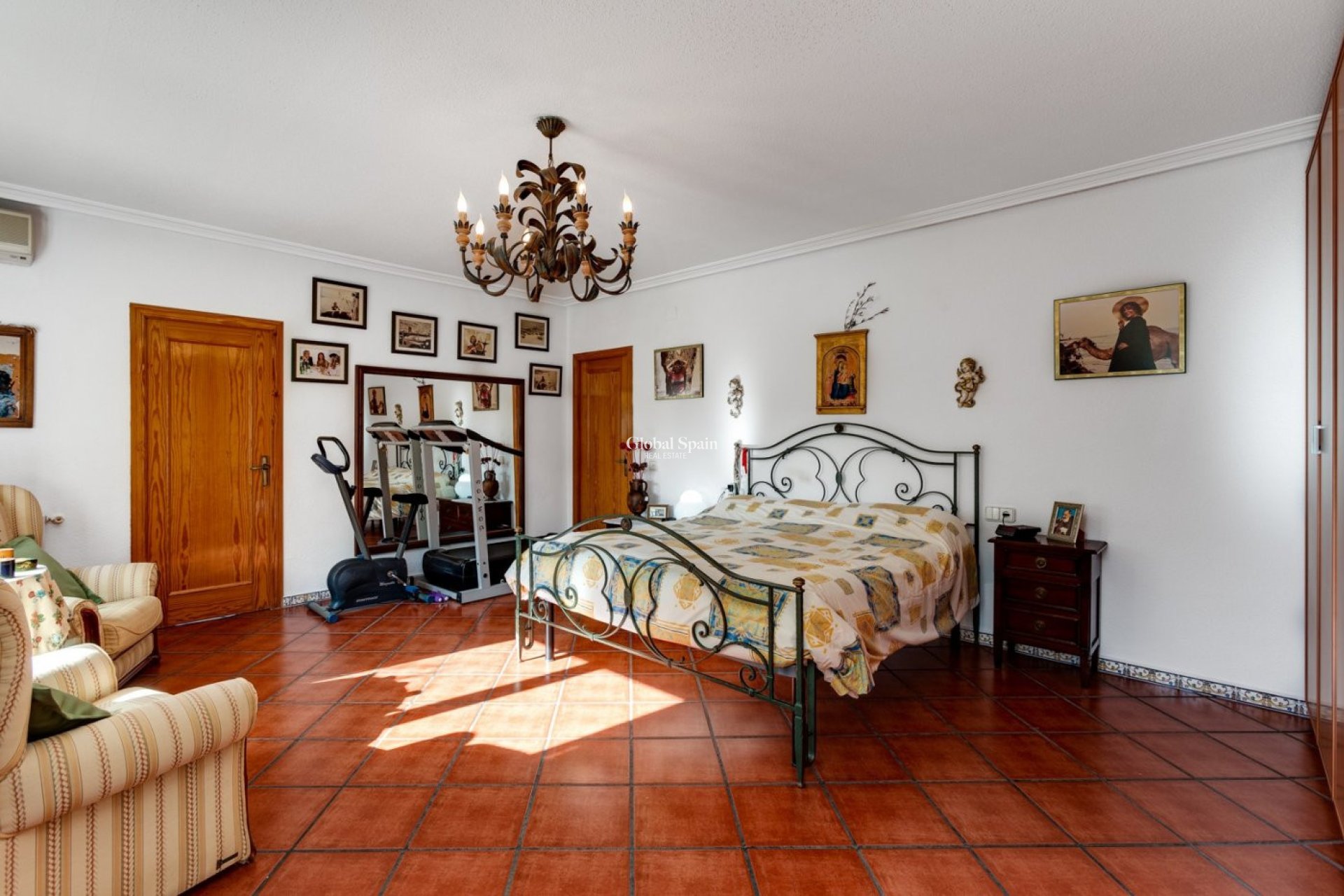 Wederverkoop - VILLA -
TORREVIEJA - San Luis