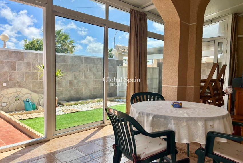 Wederverkoop - VILLA -
TORREVIEJA - San Luis