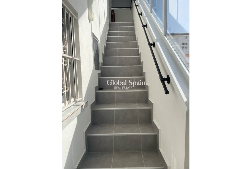 Wederverkoop - Villa -
TORREVIEJA - San Luis