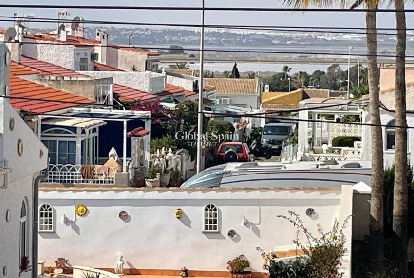 Wederverkoop - Villa -
TORREVIEJA - San Luis