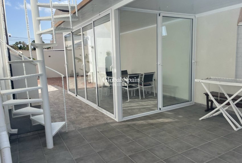 Wederverkoop - Villa -
TORREVIEJA - San Luis