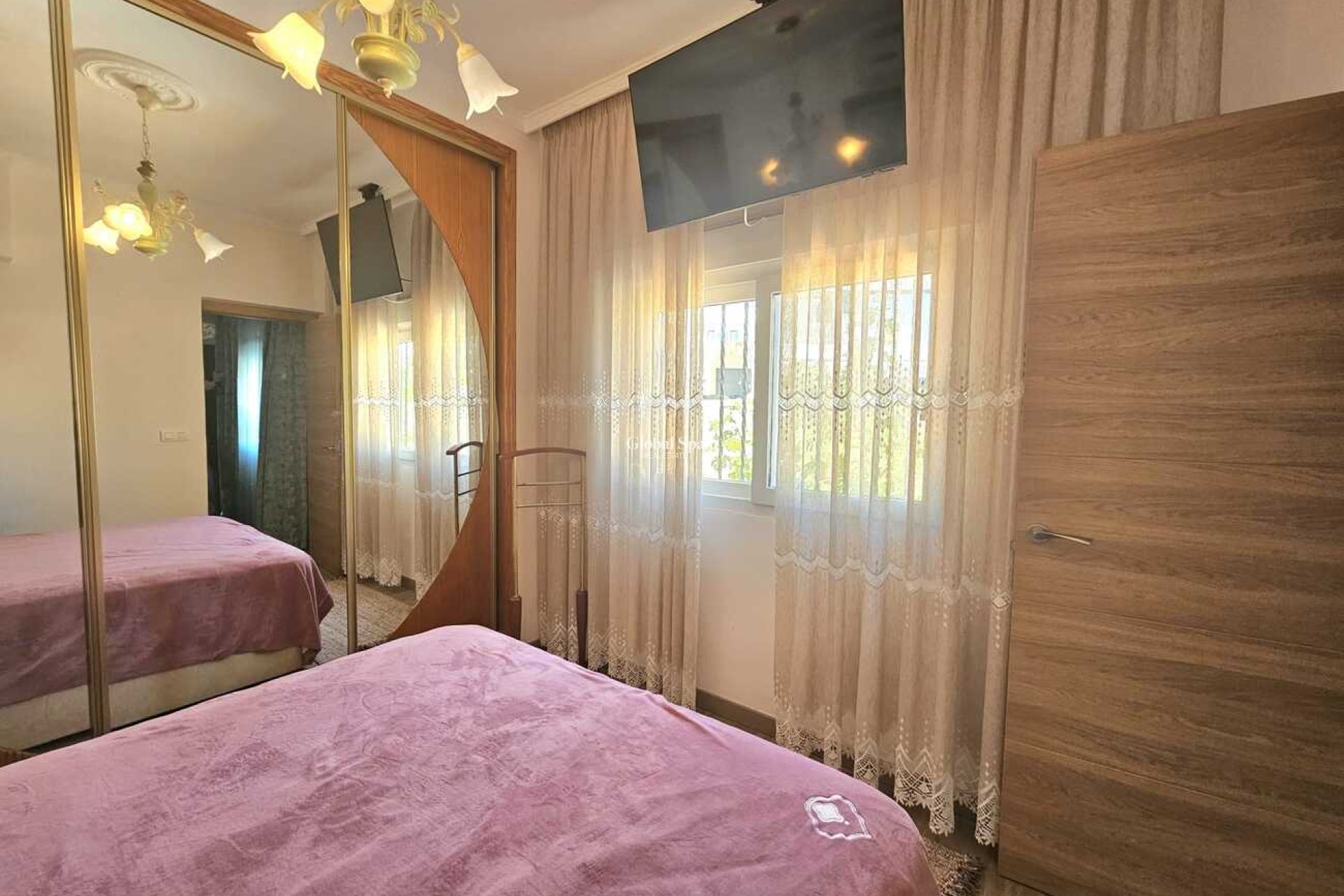 Wederverkoop - VILLA -
TORREVIEJA - Torre del Moro