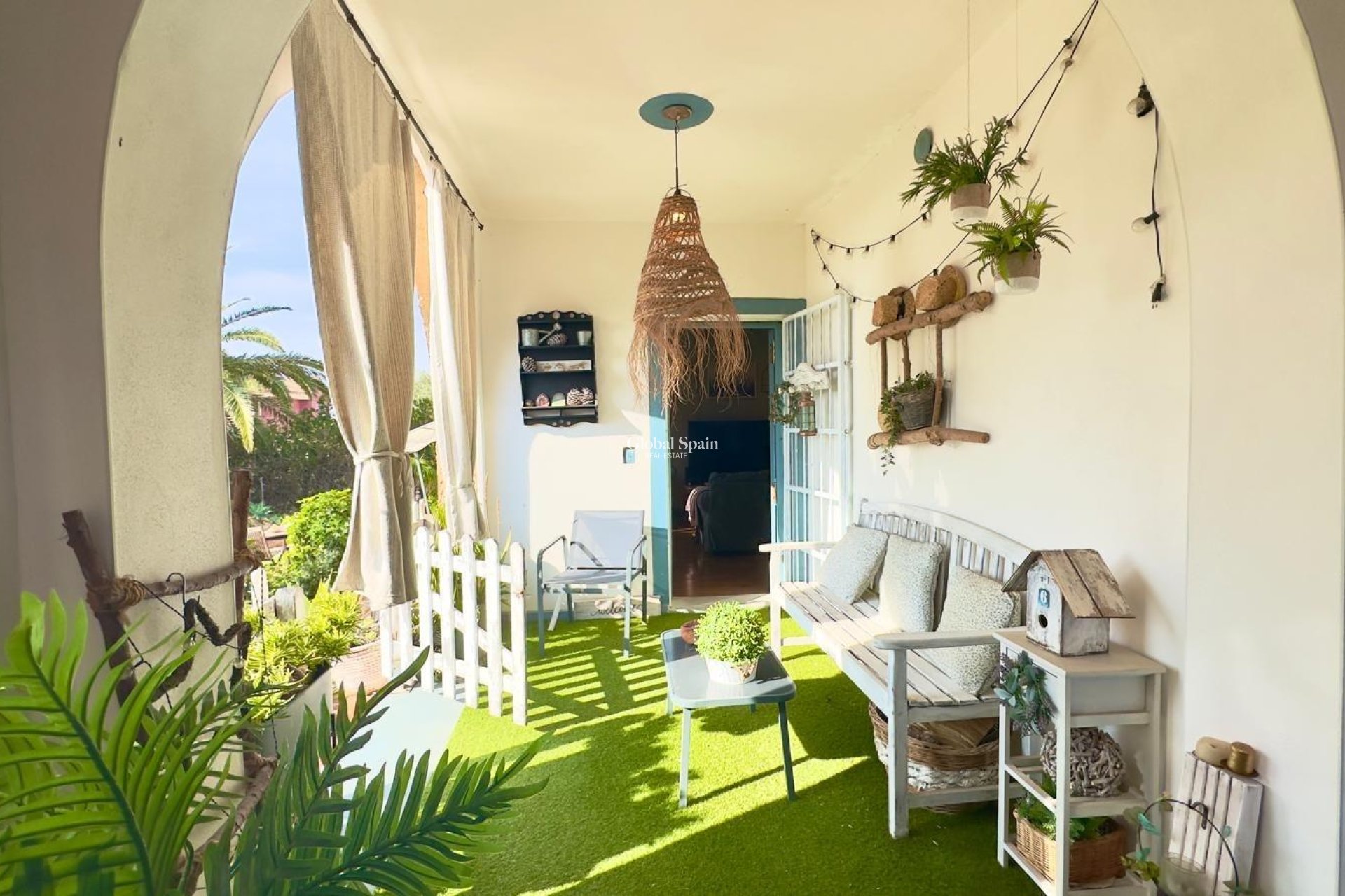 Wederverkoop - VILLA -
TORREVIEJA - Torreblanca