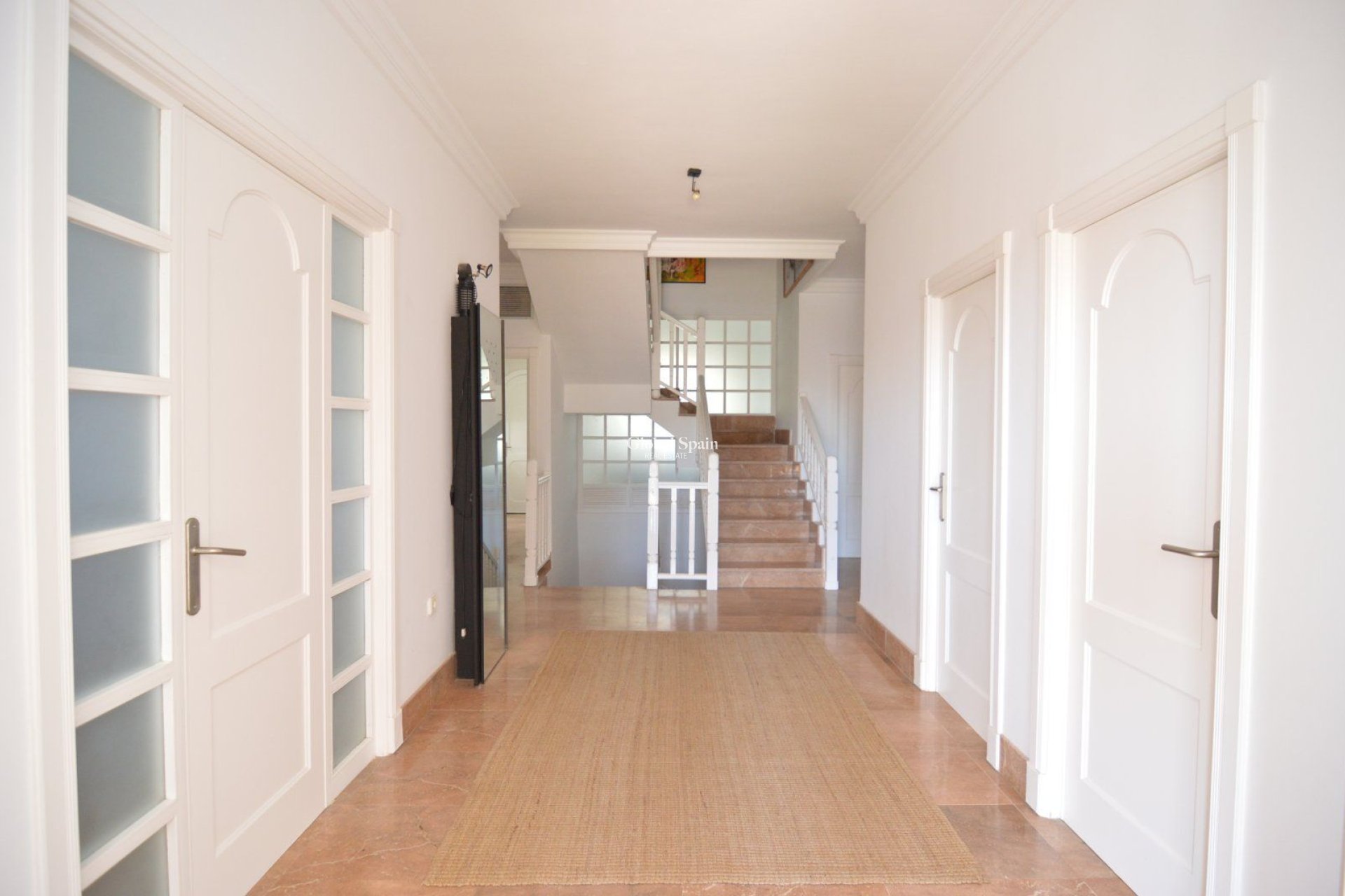 Wederverkoop - Villa -
TORREVIEJA - Torreta - Florida