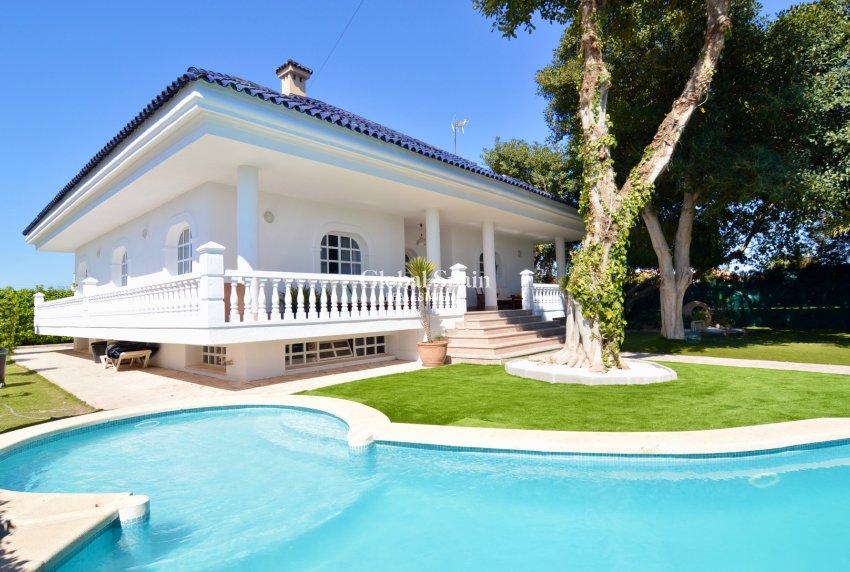 Wederverkoop - Villa -
TORREVIEJA - Torreta-Florida