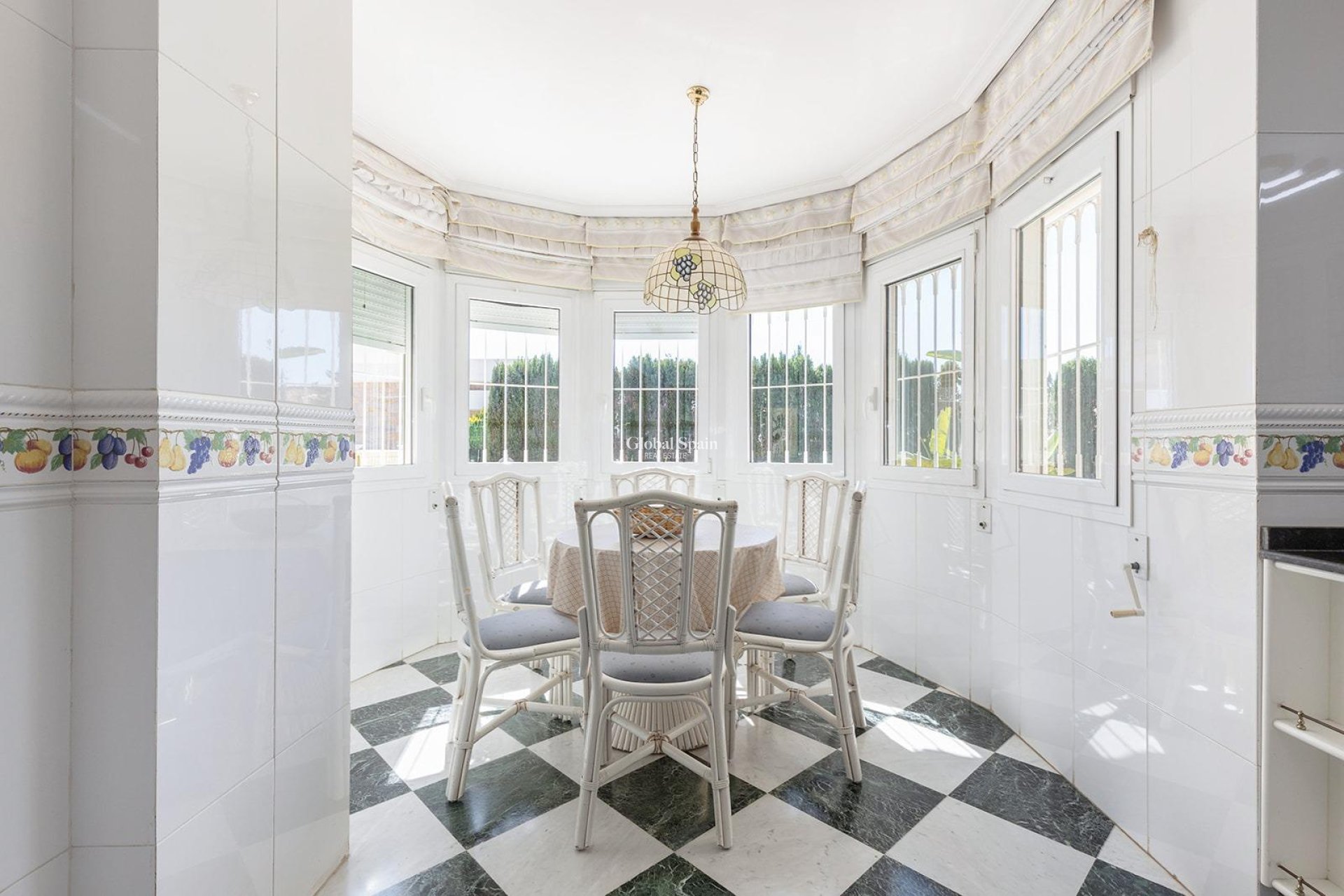 Wederverkoop - Villa -
TORREVIEJA - Torreta florida