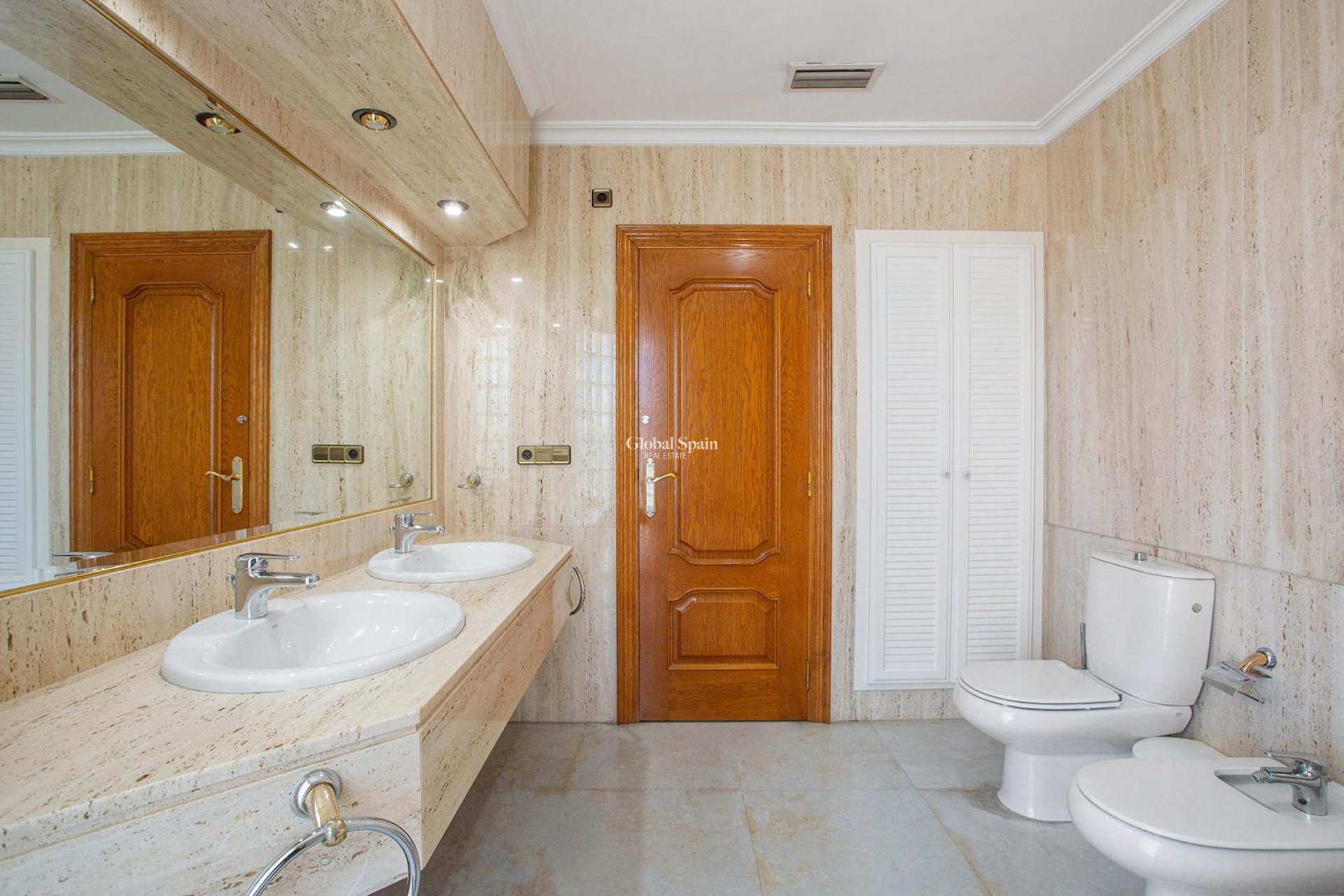 Wederverkoop - Villa -
TORREVIEJA - Torreta florida