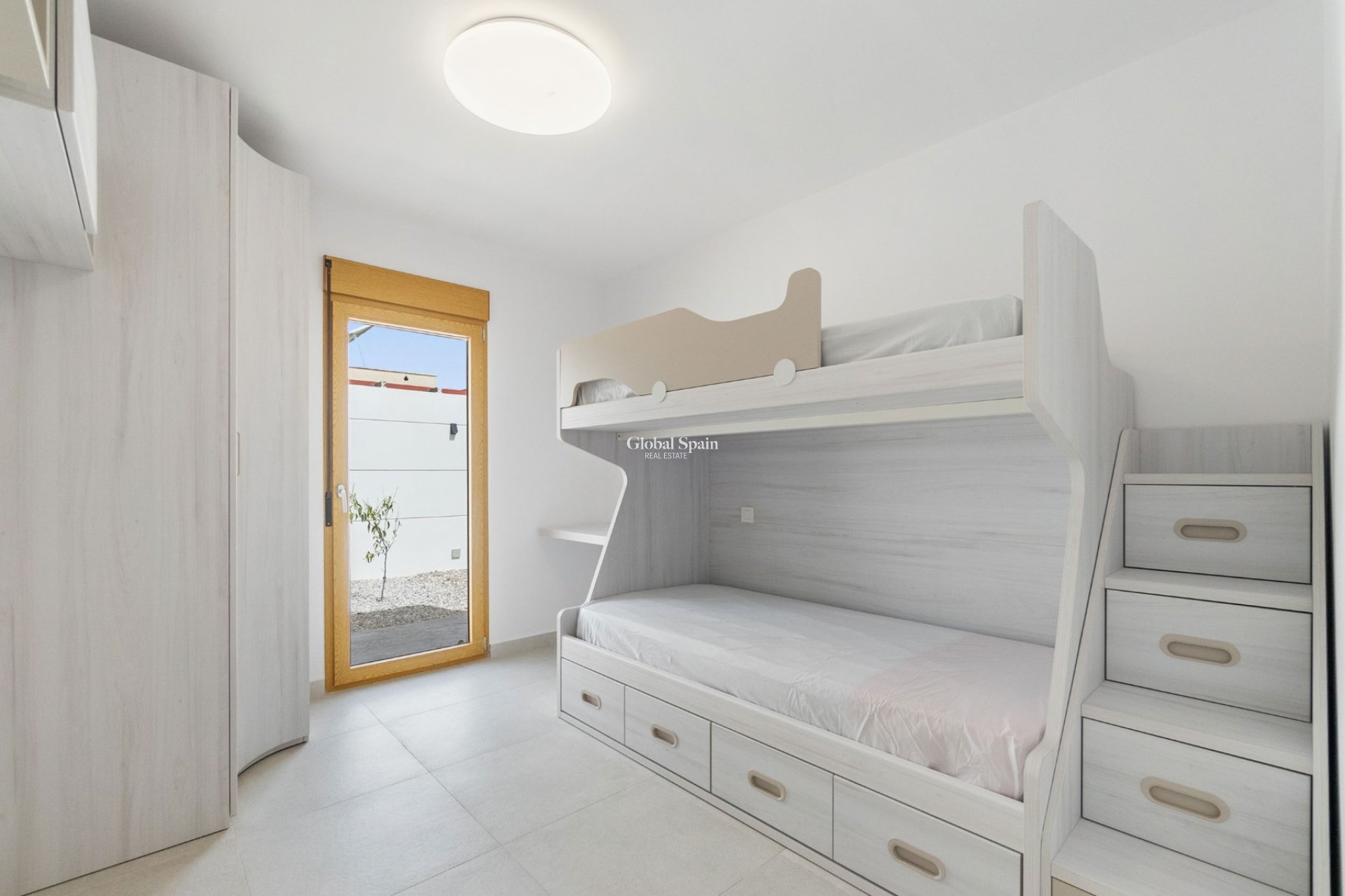 Wederverkoop - Villa -
TORREVIEJA - Torreta Florida