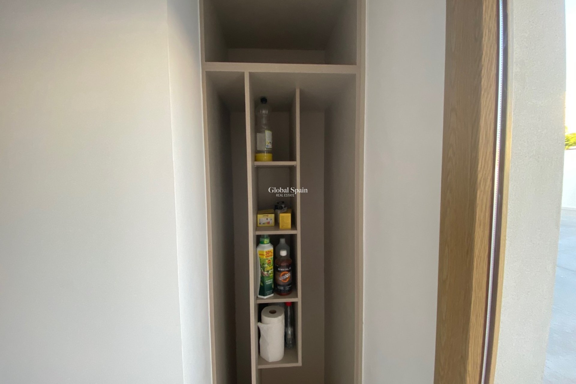 Wederverkoop - Villa -
TORREVIEJA - Torreta Florida