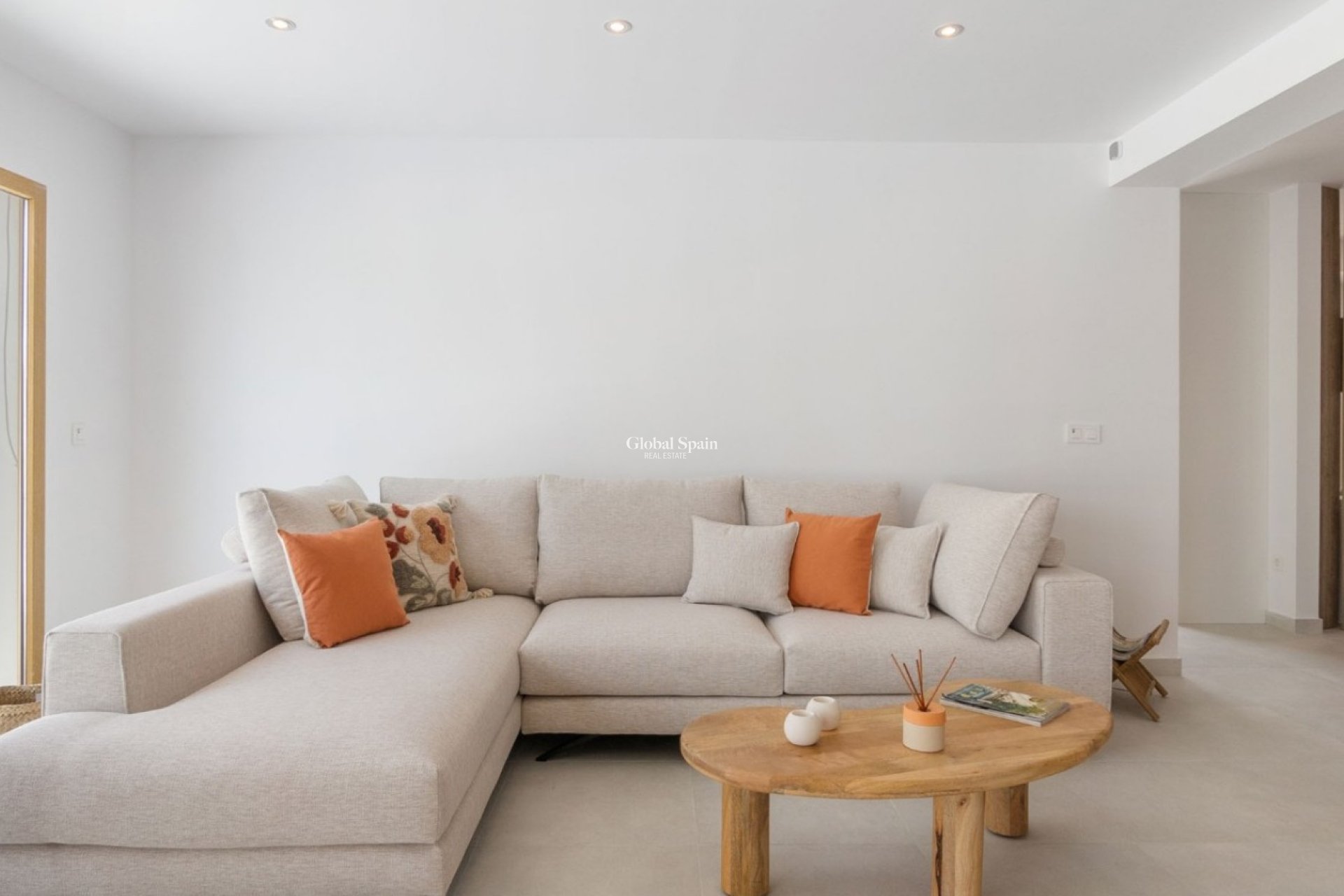 Wederverkoop - Villa -
TORREVIEJA - Torreta Florida