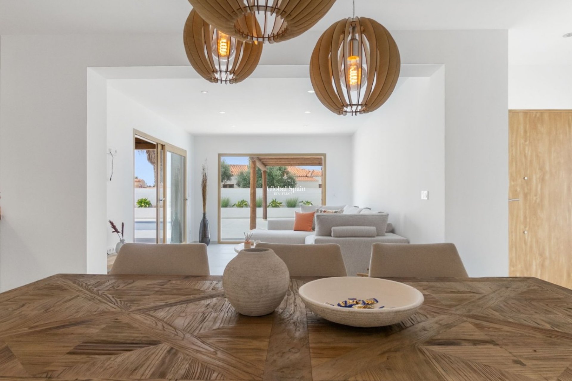 Wederverkoop - Villa -
TORREVIEJA - Torreta Florida