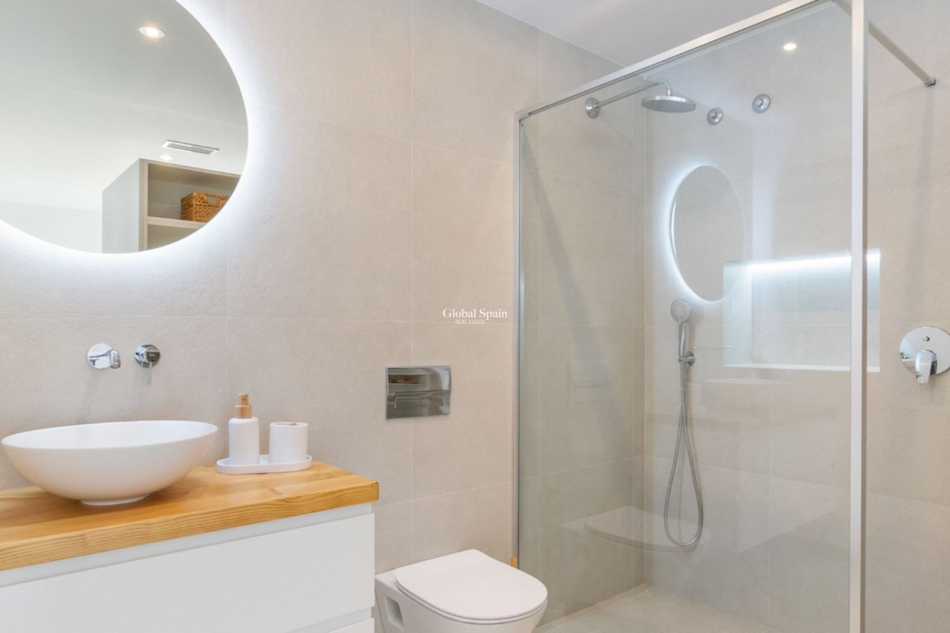 Wederverkoop - Villa -
TORREVIEJA - Torreta Florida