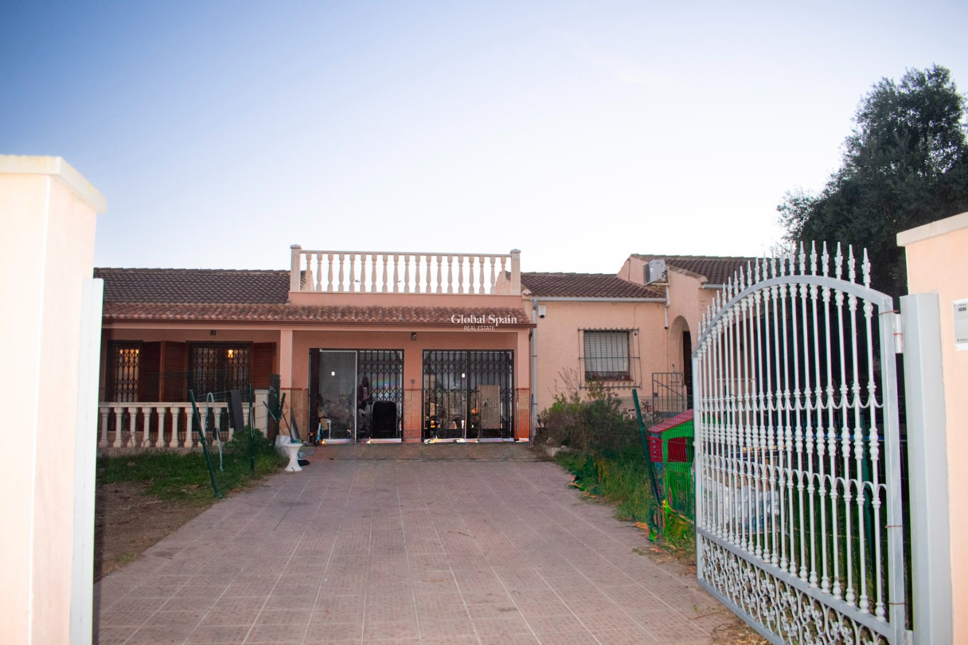 Wederverkoop - VILLA -
TORREVIEJA - Torrevieja