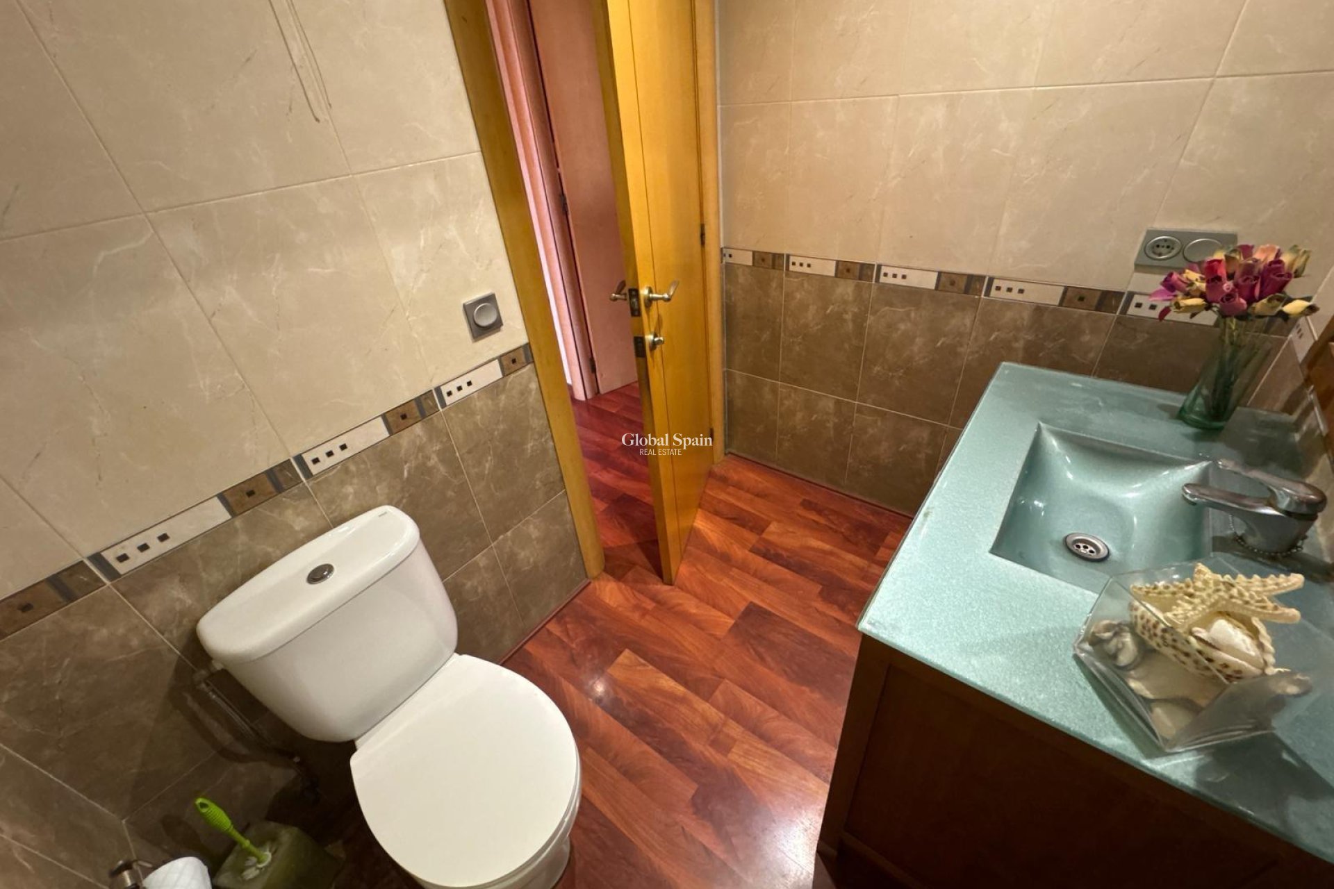 Wederverkoop - VILLA -
TORREVIEJA - Zona Los Frutales