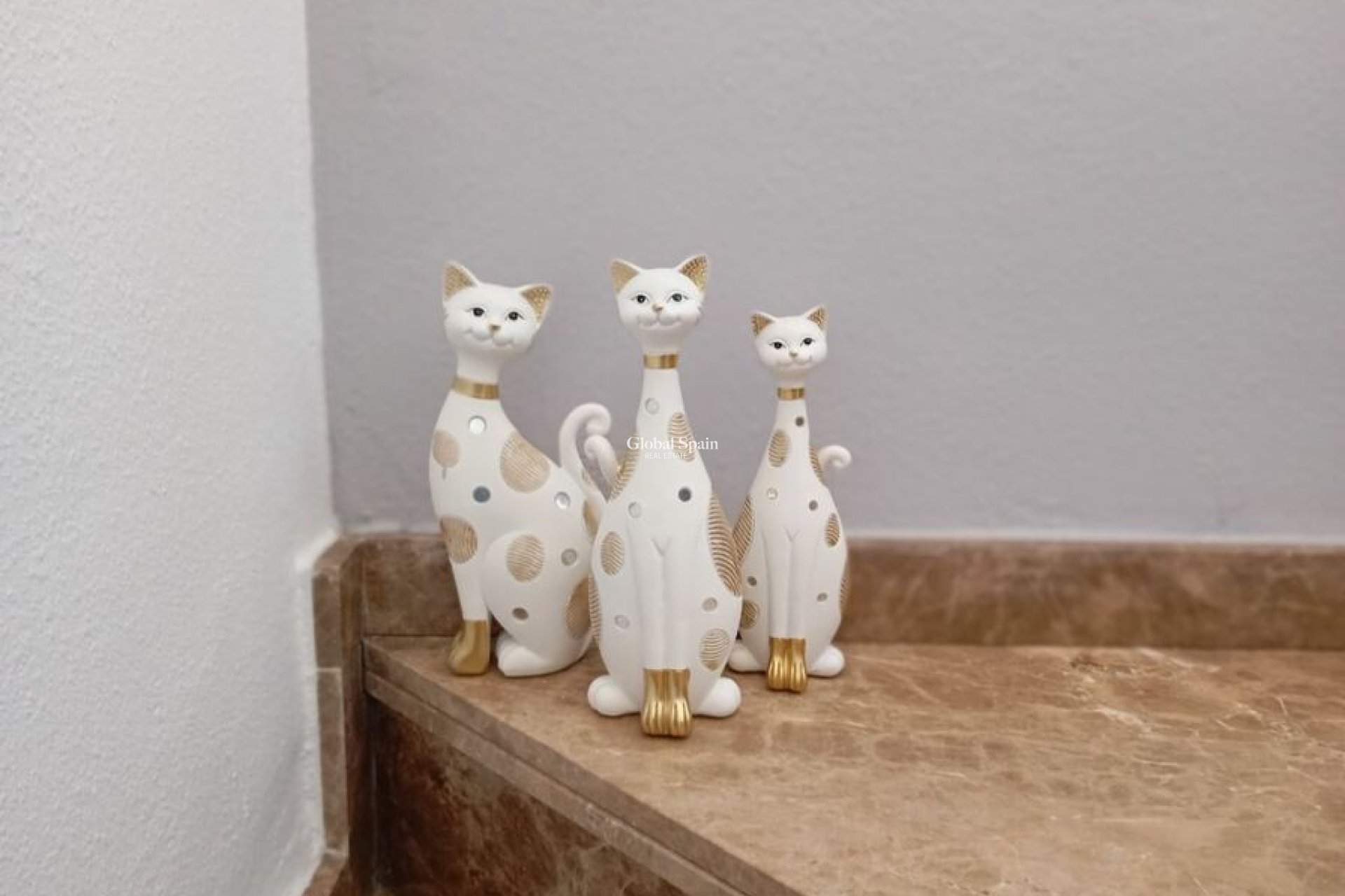 Wederverkoop - VILLA -
VILLAMARTÍN - Costa Blanca