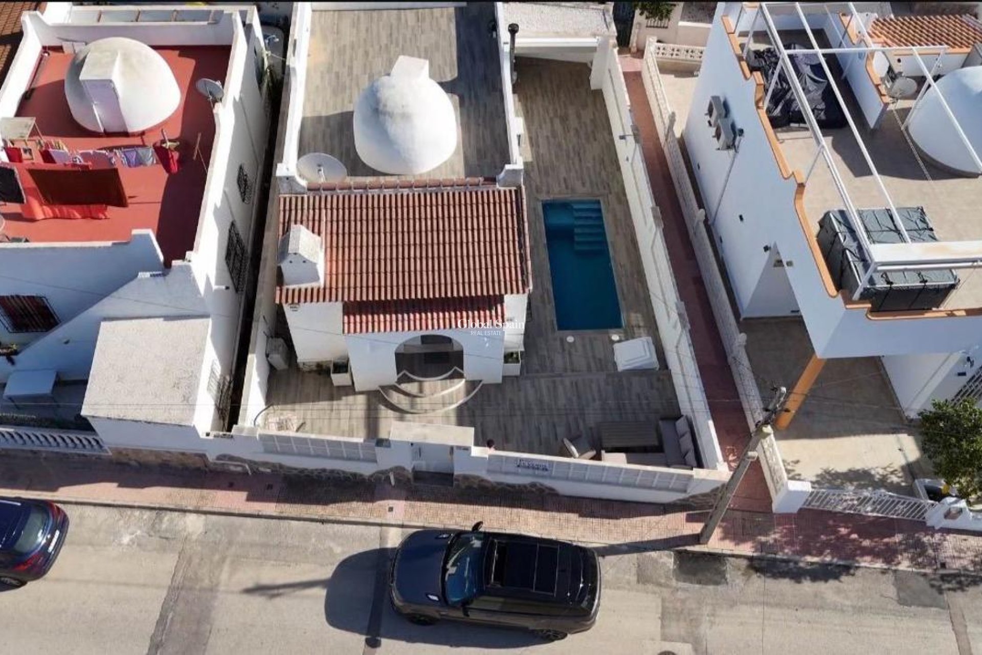 Wederverkoop - VILLA -
VILLAMARTÍN - Costa Blanca