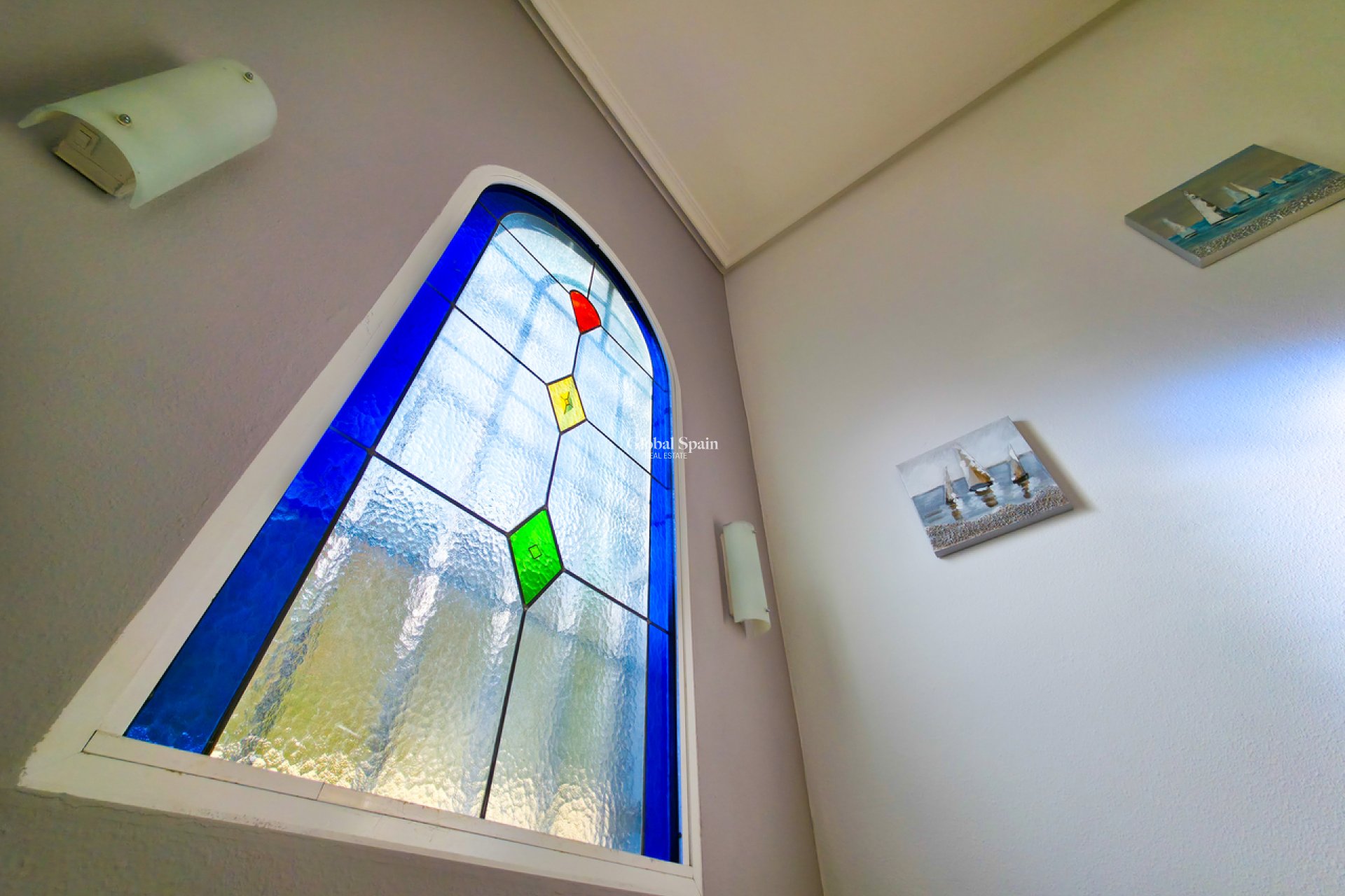 Wederverkoop - VILLA -
VILLAMARTÍN - Costa Blanca