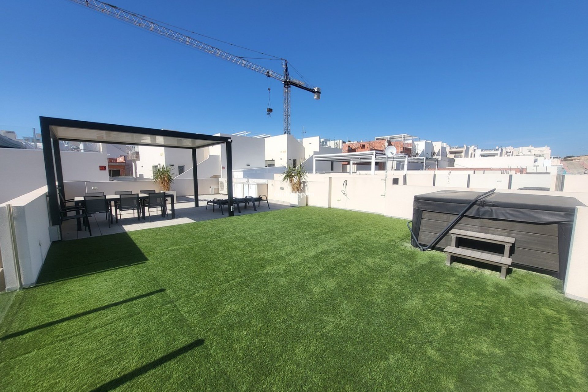 Wederverkoop - VILLA -
VILLAMARTÍN - Costa Blanca