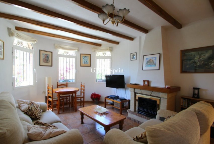 Wederverkoop - VILLA -
VILLAMARTÍN - Costa Blanca