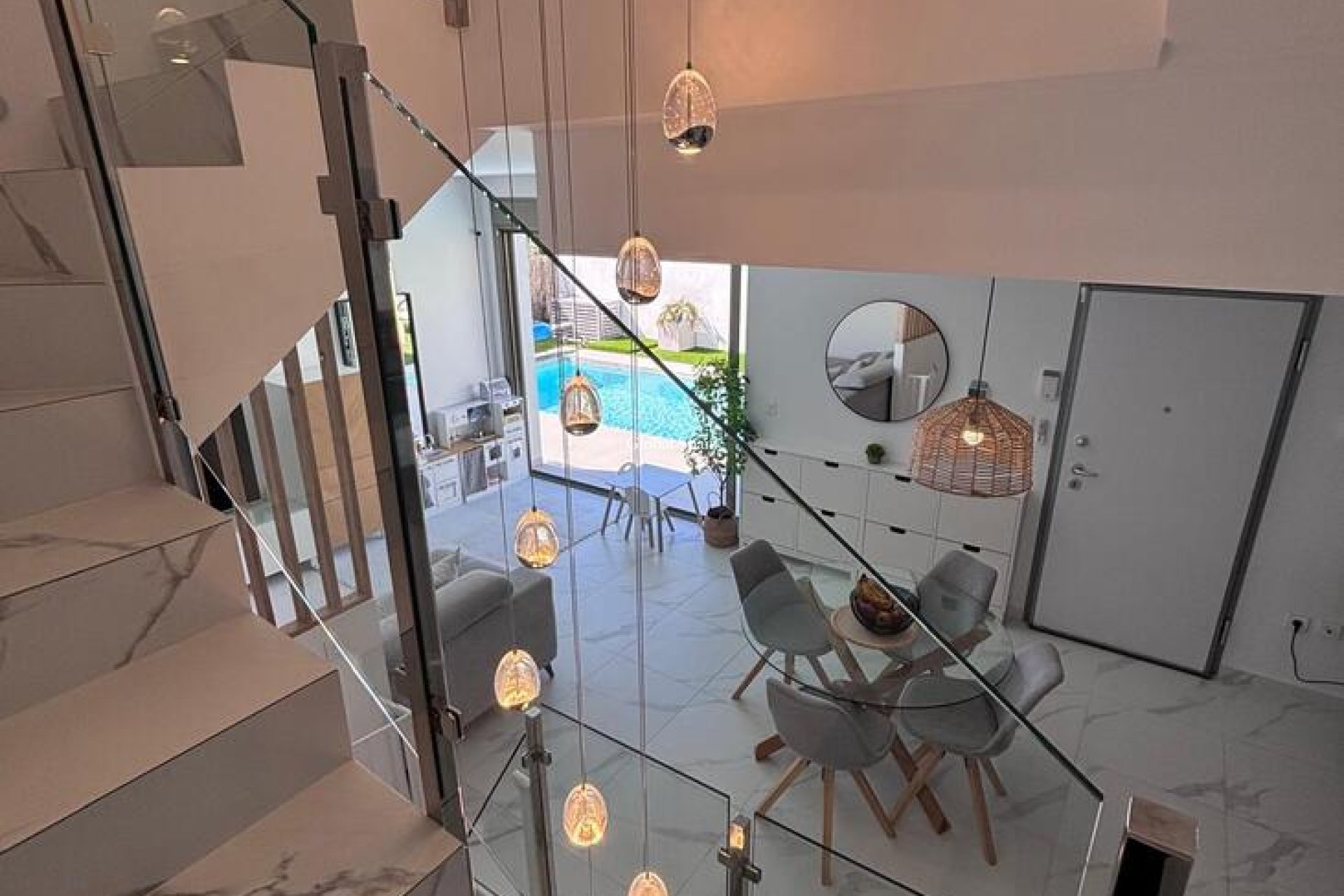 Wederverkoop - VILLA -
VILLAMARTÍN - Costa Blanca