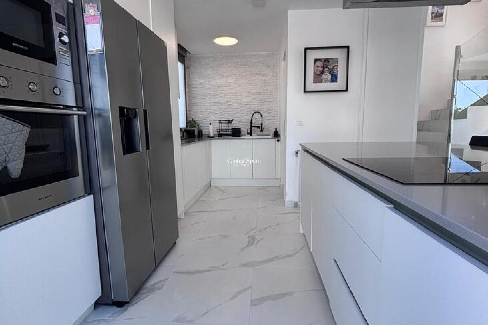 Wederverkoop - VILLA -
VILLAMARTÍN - Costa Blanca