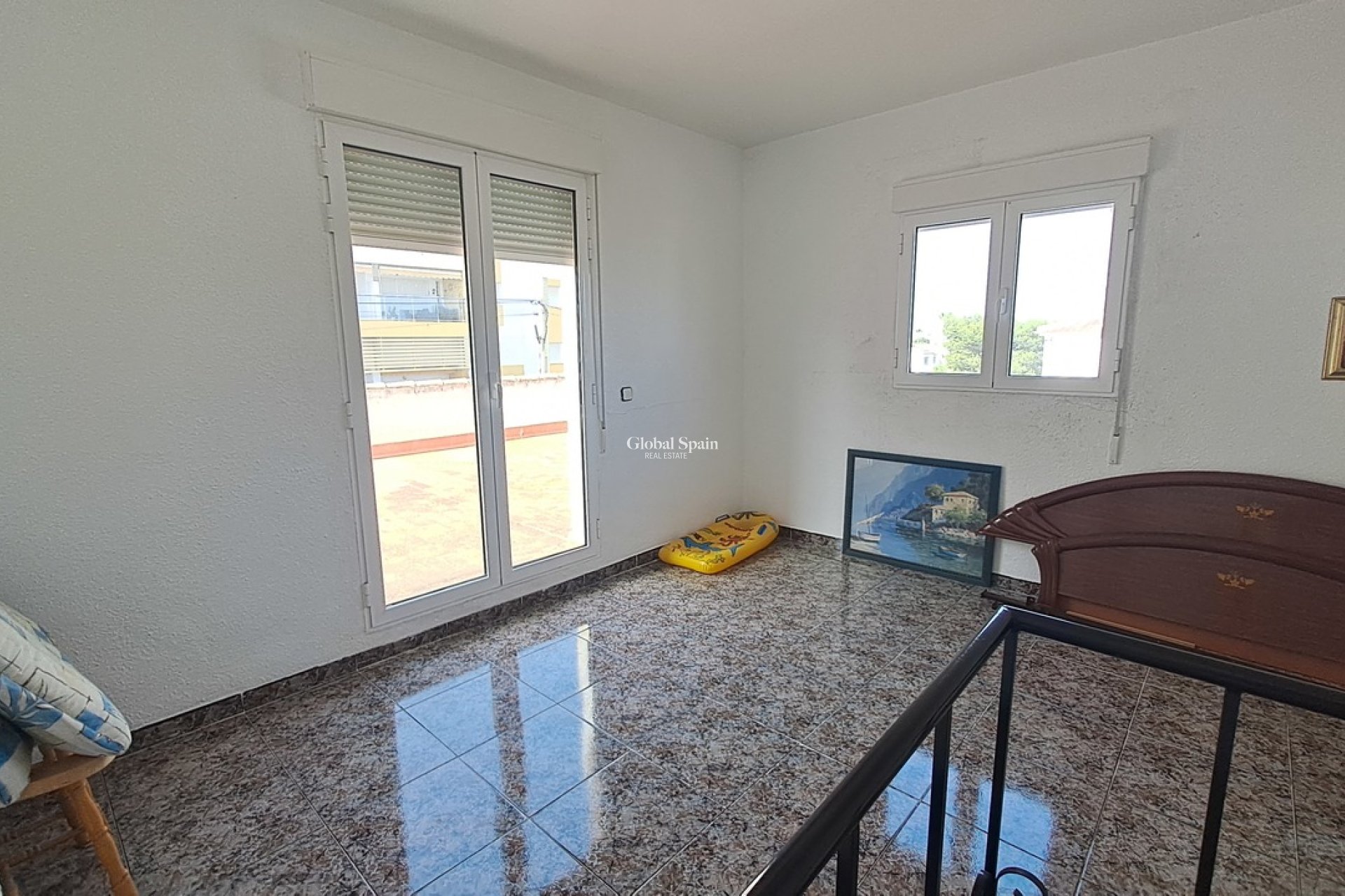 Wederverkoop - VILLA -
VILLAMARTÍN - Costa Blanca