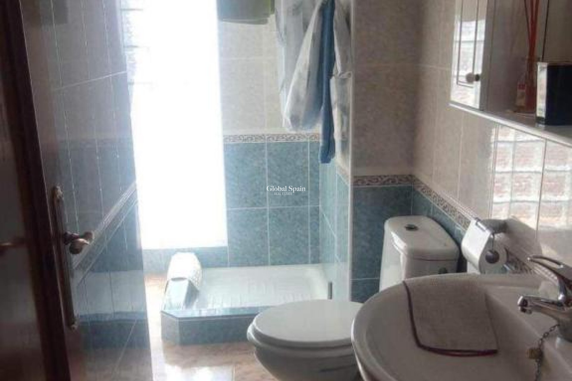 Wederverkoop - VILLA -
VILLAMARTÍN - Costa Blanca