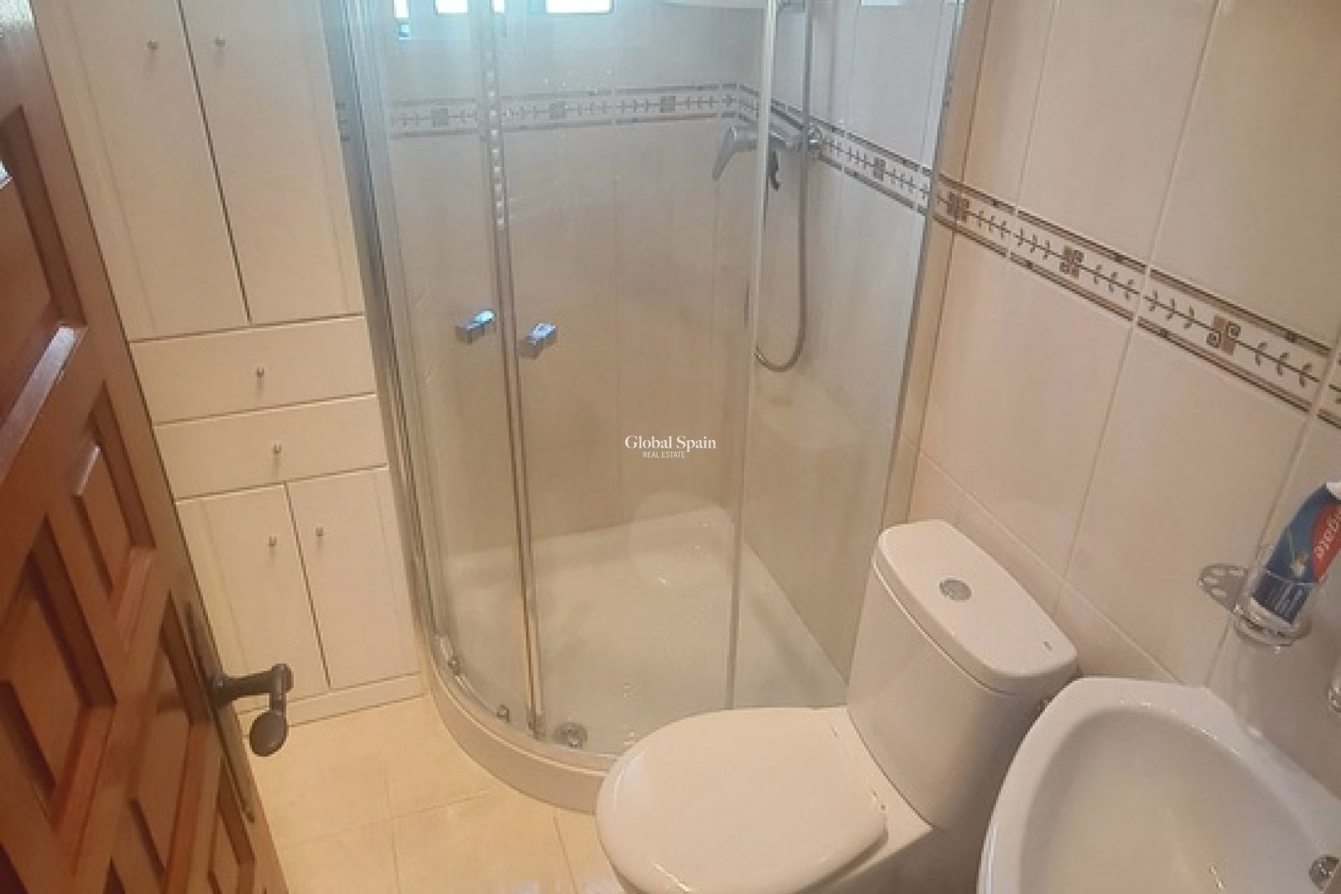 Wederverkoop - VILLA -
VILLAMARTÍN - Costa Blanca