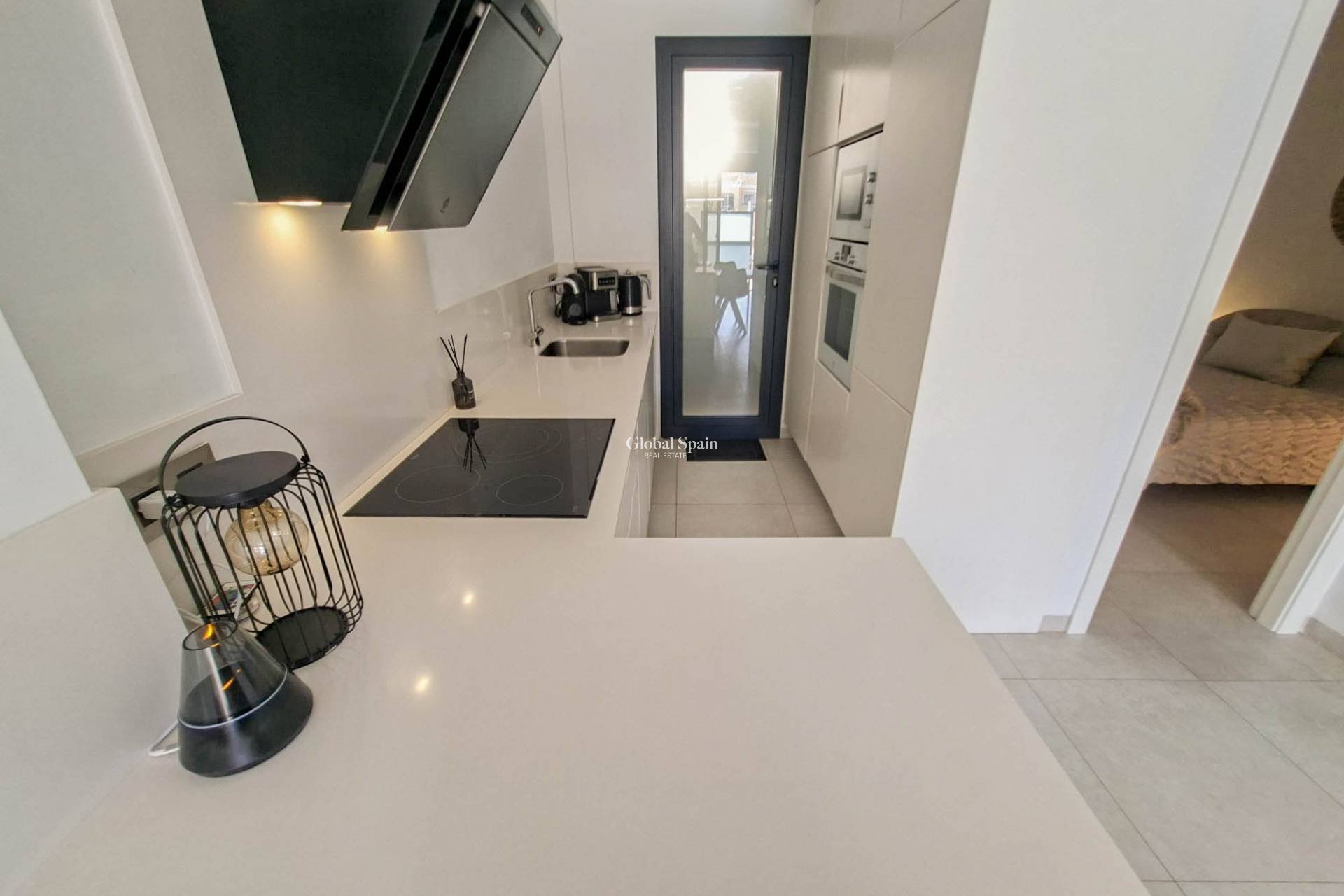 Wederverkoop - VILLA -
VILLAMARTÍN - Costa Blanca