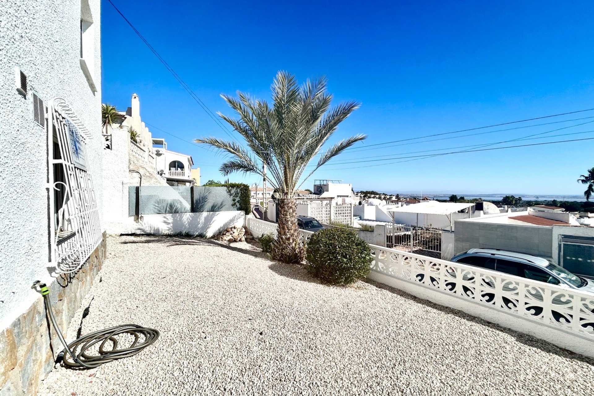 Wederverkoop - VILLA -
VILLAMARTÍN - Costa Blanca