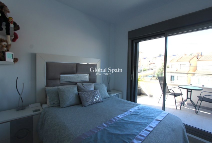 Wederverkoop - VILLA -
VILLAMARTÍN - El Galan