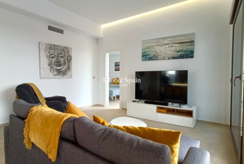 Wederverkoop - VILLA -
VISTABELLA GOLF  - Inland