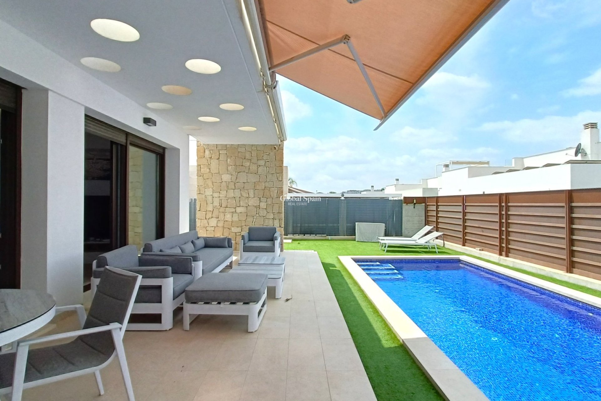 Wederverkoop - VILLA -
VISTABELLA GOLF  - Inland