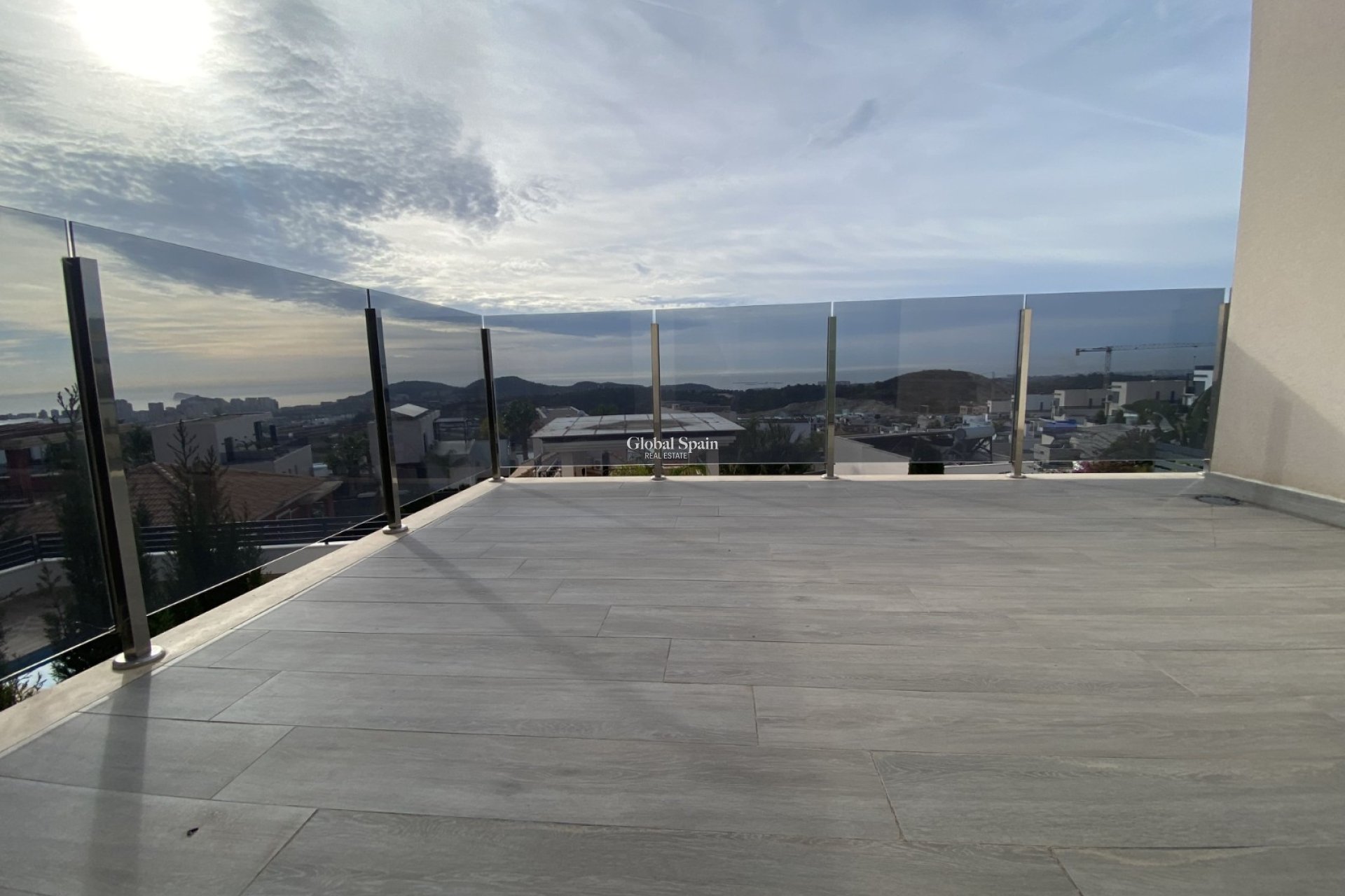 Wederverkoop - Vrijstaand chalet -
FINESTRAT