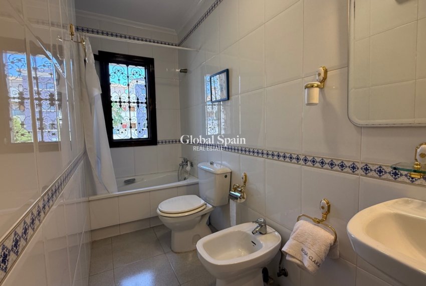 Wederverkoop - Vrijstaande_woning -
ORIHUELA - Costa Blanca Sur