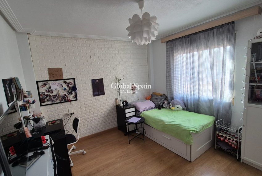 Wederverkoop - Vrijstaande_woning -
ORIHUELA COSTA - Costa Blanca Sur