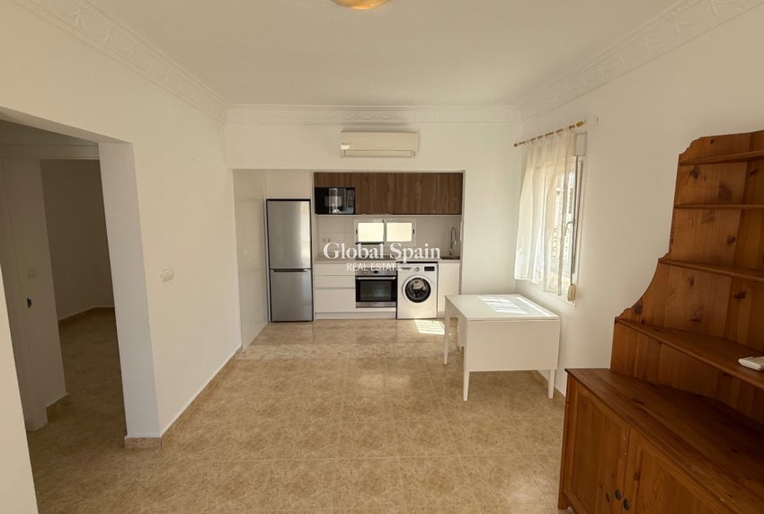 Wederverkoop - Vrijstaande_woning -
TORREVIEJA - Costa Blanca Sur