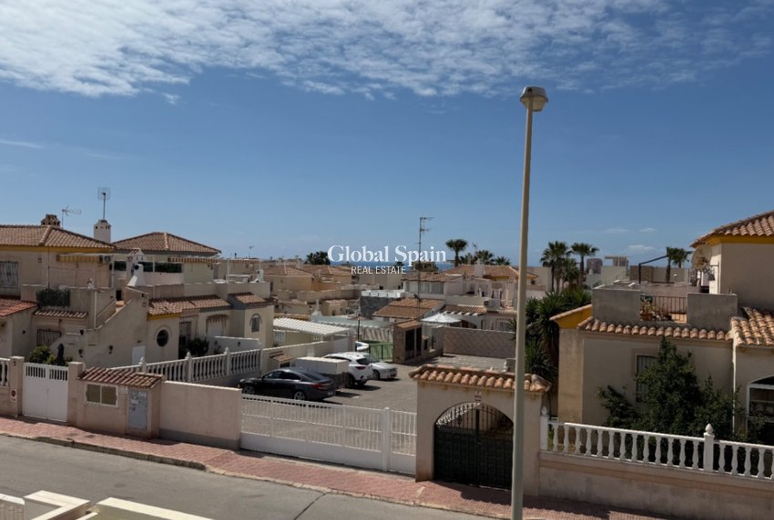 Wederverkoop - Vrijstaande_woning -
TORREVIEJA - Costa Blanca Sur