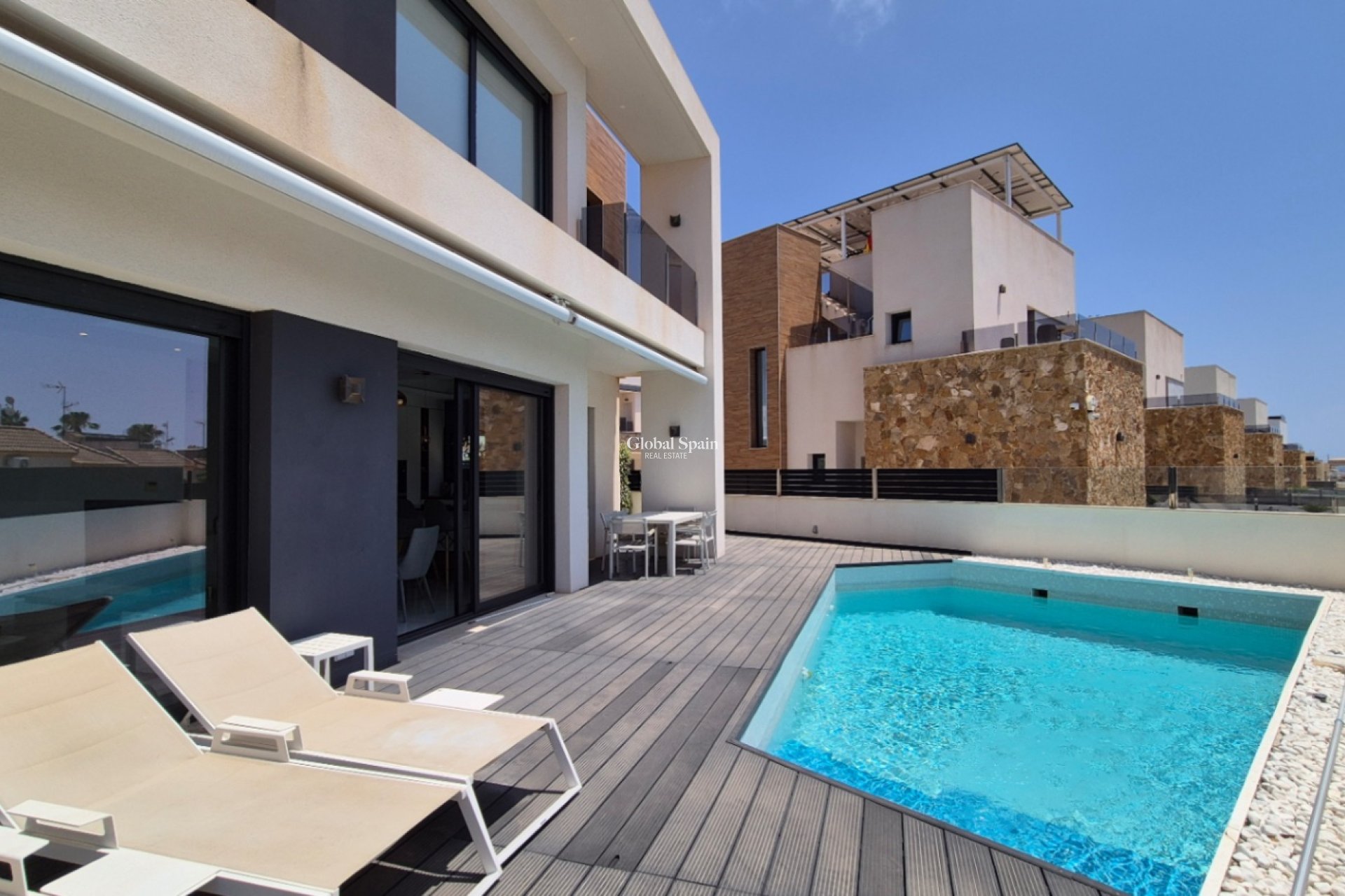 Wederverkoop - Vrijstaande_woning -
TORREVIEJA - Costa Blanca Sur
