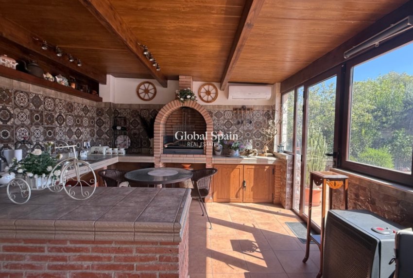 Wederverkoop - Vrijstaande_woning -
TORREVIEJA - Costa Blanca Sur